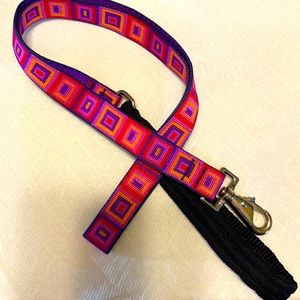 Dog Lead 4’ Heavy Duty Lobster Claw Clasp, Quality padded handle for comfort.